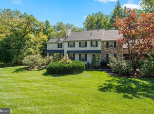 4100 Meadow Ln, Newtown Square, PA 19073
