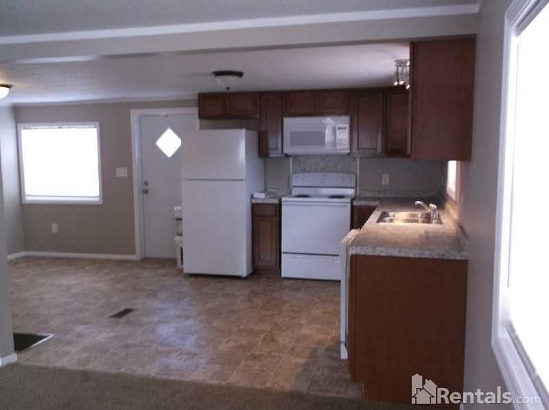 1st image of 1722 Bulavista Ave