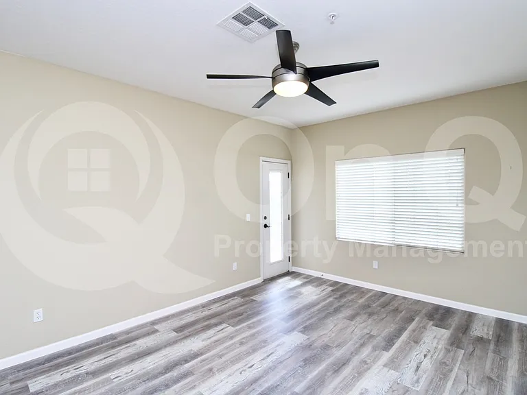16410 S 12th St #233 — Photo 9