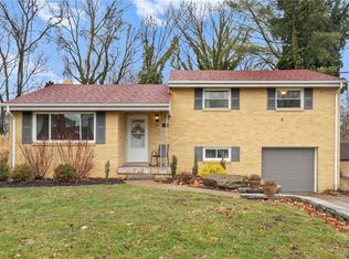 121 Danube Dr, Pittsburgh, PA 15209