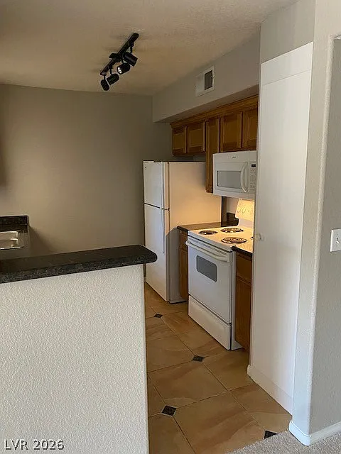 Building Photo - 2300 Silverado Ranch Blvd #2026