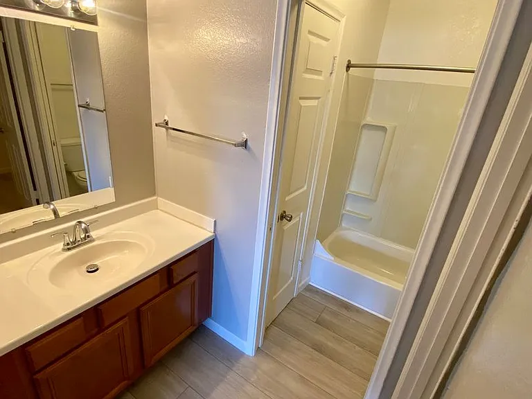 1402 E Guadalupe Rd #225 — Photo 22