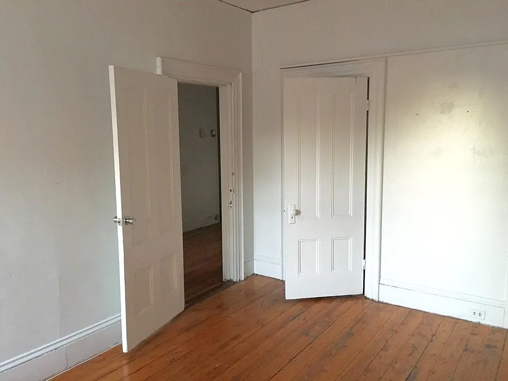 Building Photo - 179 Harvard St #3