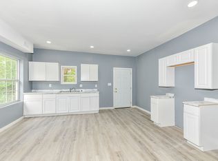 1213 Newman St #2L, Indianapolis, IN 46201