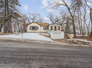 1290 Livingston Ave, West Saint Paul, MN 55118