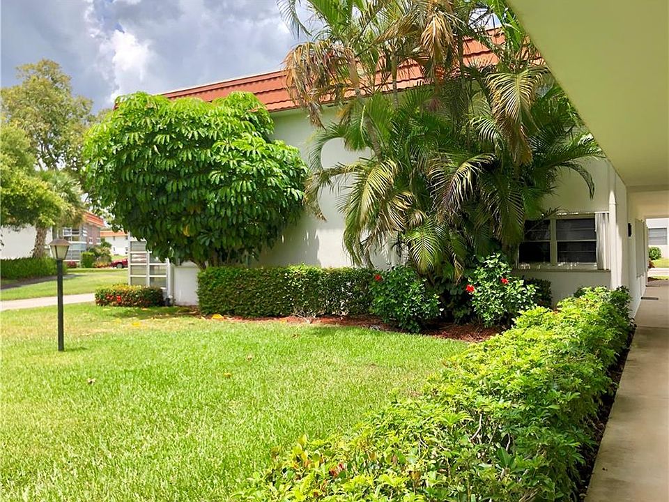 1st image of 1225 NW 21st St APT 402