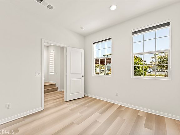 5th image of 8916 Jasmine Dr