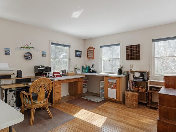 4th image of 540 Hill Road