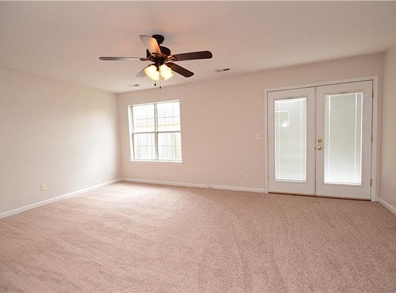 3rd image of 1001 Norwood Ct