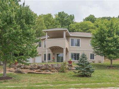 9227 Valley Garden Dr, Kansas City, MO, 64139
