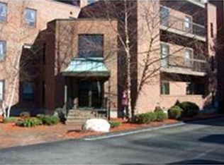 123 Elm St APT B-10, Quincy, MA 02169