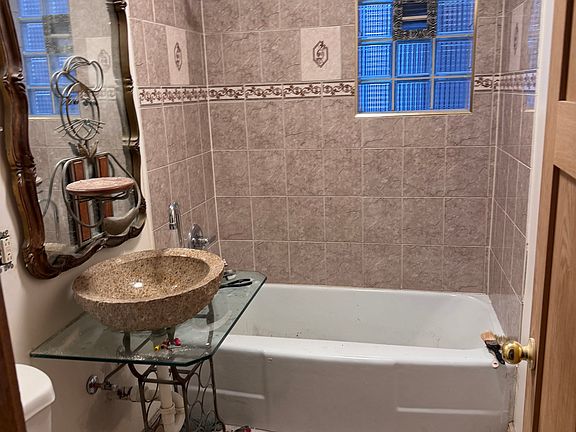2nd image of 3514 W Lexington St #1
