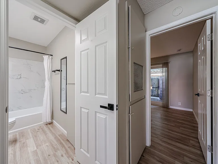 Entrance to bedroom
