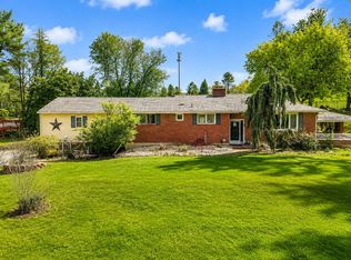 1042 Neffs Laurys Rd, Coplay, PA 18037