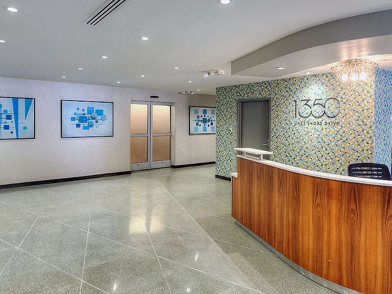 Affording easy access to the Lakefront Trail, Oak Street and North Avenue Beaches, world-renowned shopping, dining, and cultural attractions, our spacious and pet-friendly studio, 1- and 2-bedroom res