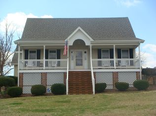 112 Old Farm Rd, Youngsville, NC 27596