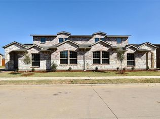3026 Solana Cir, Denton, TX 76207