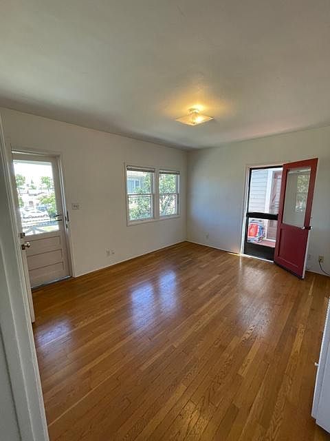 1st image of 4346 Louisiana St