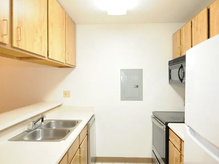 5313 Brody Dr #102 — Photo 7