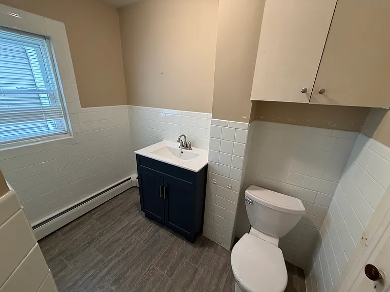 313 Jewett St #1 — Photo 8