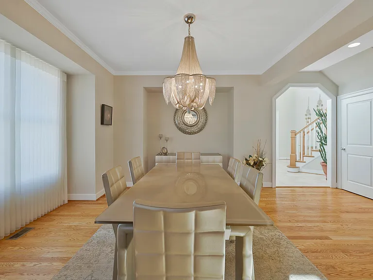 5922 Chesterbrook Rd — Photo 12