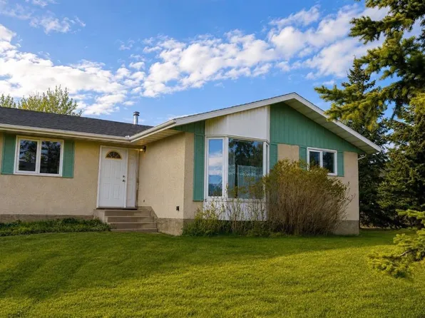 10702 S 104th Ave, Grande Cache, AB T0E 0Y0