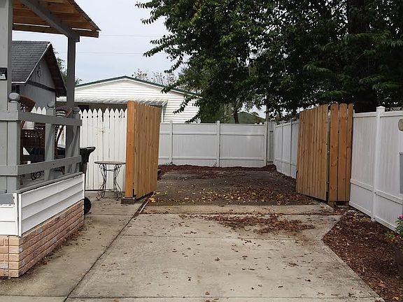 5th image of 1319 Ridgewood Dr