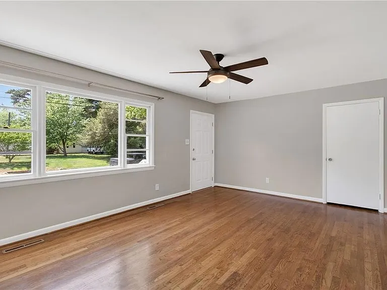 2232 Poplar Point Rd — Photo 7