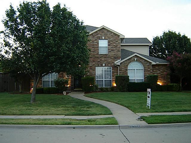 1st image of 3205 Lochwood Dr