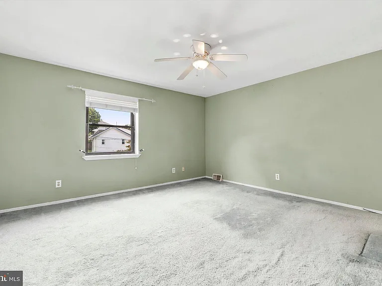 704 Keely St — Photo 18