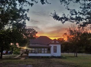 635 Zuehl Rd, Marion, TX 78124