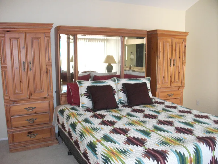 49181 Eisenhower Dr — Photo 11