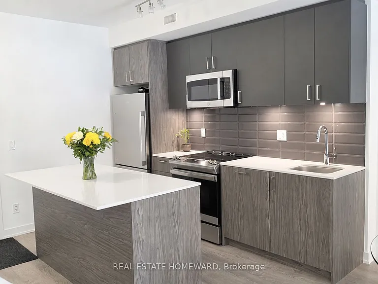 35 Birchcliff Ave #28 — Photo 5
