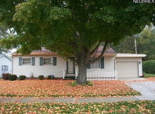 315 S Fairview Ave, Fairview St, OH 44622