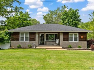 2707 Stonecrest Dr, Arnold, MO 63010