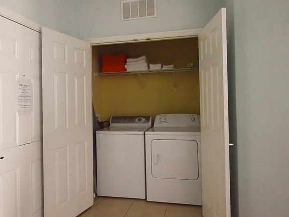 2nd image of 4126 Breakview Dr #302