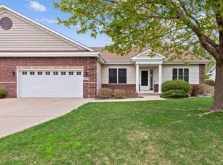 380 Crestview Dr, Hastings, MN 55033