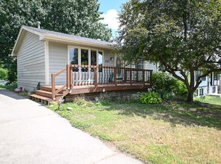 421 Becky Lynn Blvd, Pleasant Hill, IA 50327