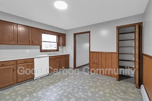 248 Oliver St #2 Photo 1
