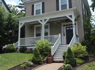 27 Prospect Ave, Quincy, MA 02170