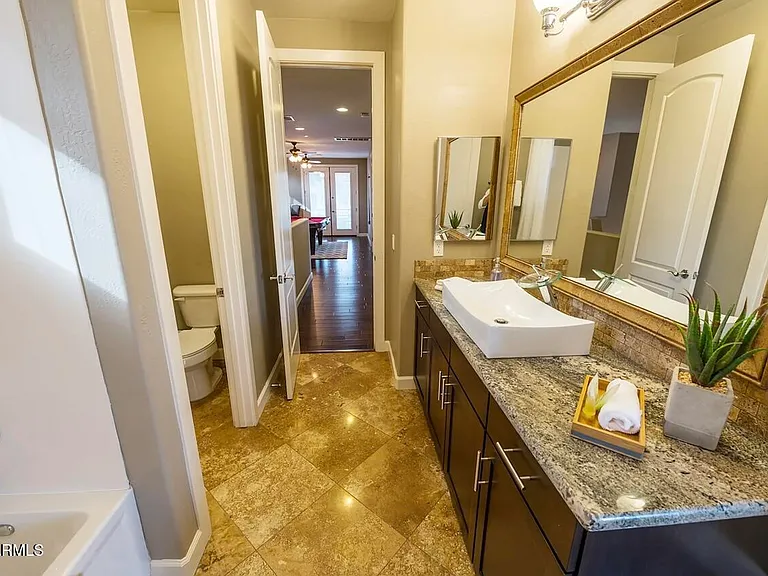 8502 E Amelia Ave — Photo 14