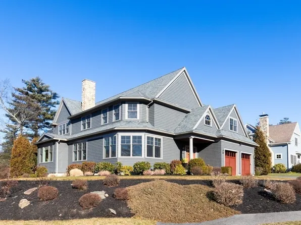 17 Whitehall Cir, Beverly, MA 01915