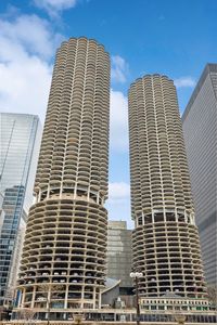 300 N State St APT 2410, Chicago, IL, 60654