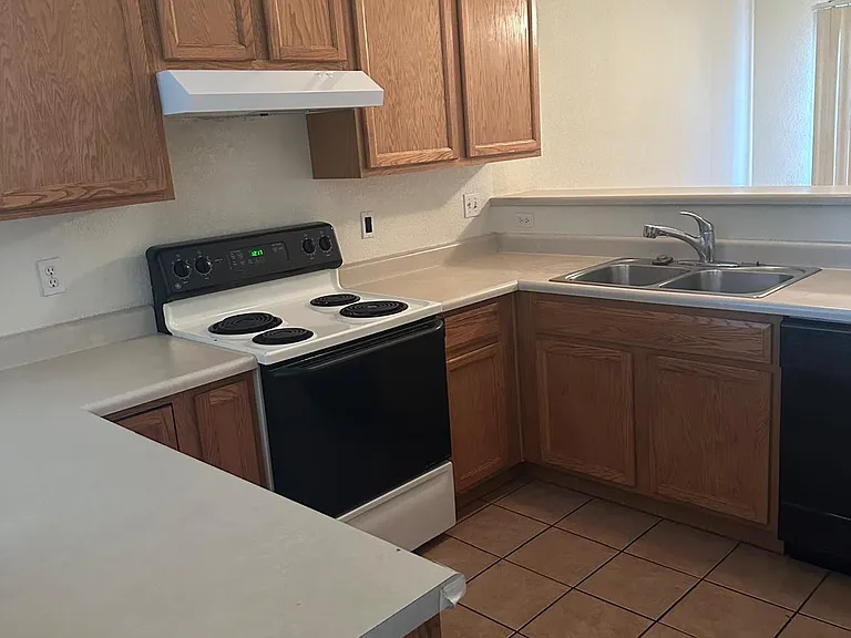 2484 W Tyler River Dr — Photo 20