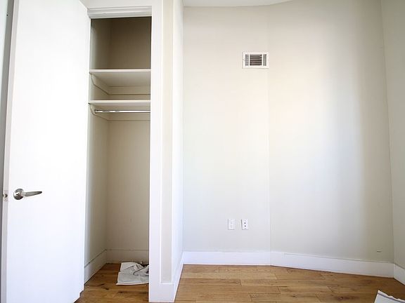 5th image of 1512 De Kalb Ave #1B