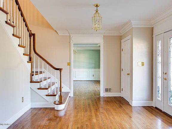 9302 Springbrooke Cir-5