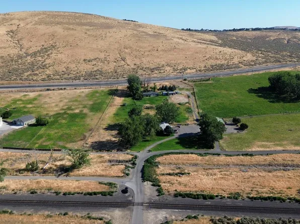 25440 S 823rd Pr SE, Kennewick, WA 99338