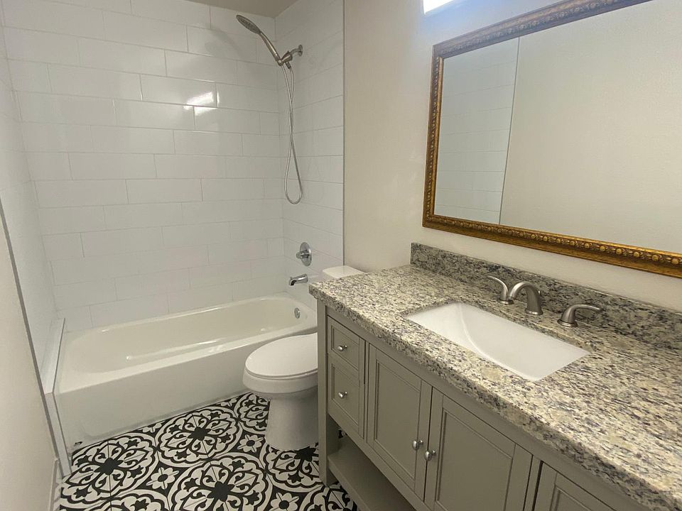 1st image of 4011 82nd Ave W #1