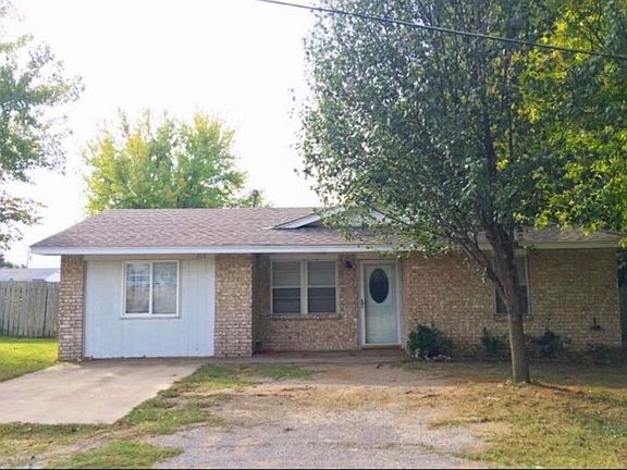2nd image of 202 Houston Ave