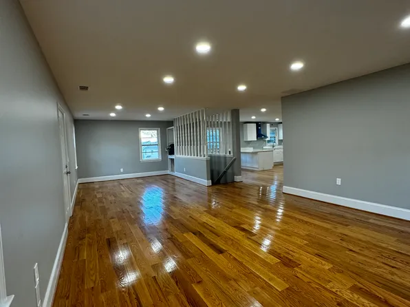 3284 Poplar Springs Rd, Gainesville, GA 30507